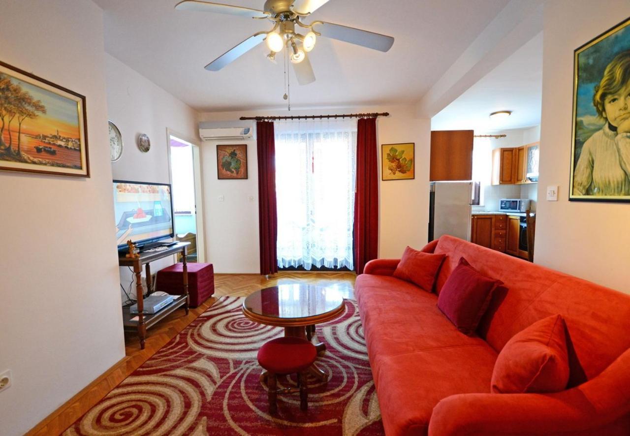 Apartment Filipin Porec Luaran gambar