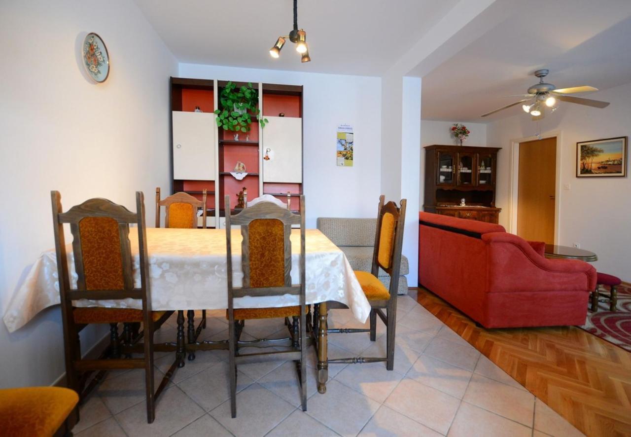 Apartment Filipin Porec Luaran gambar